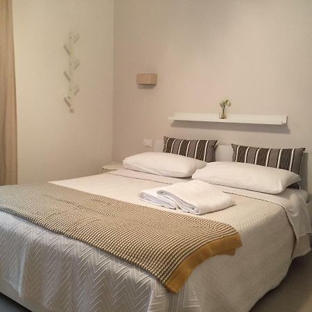 Sulmare Alba Adriatica Bed & Breakfast エクステリア 写真
