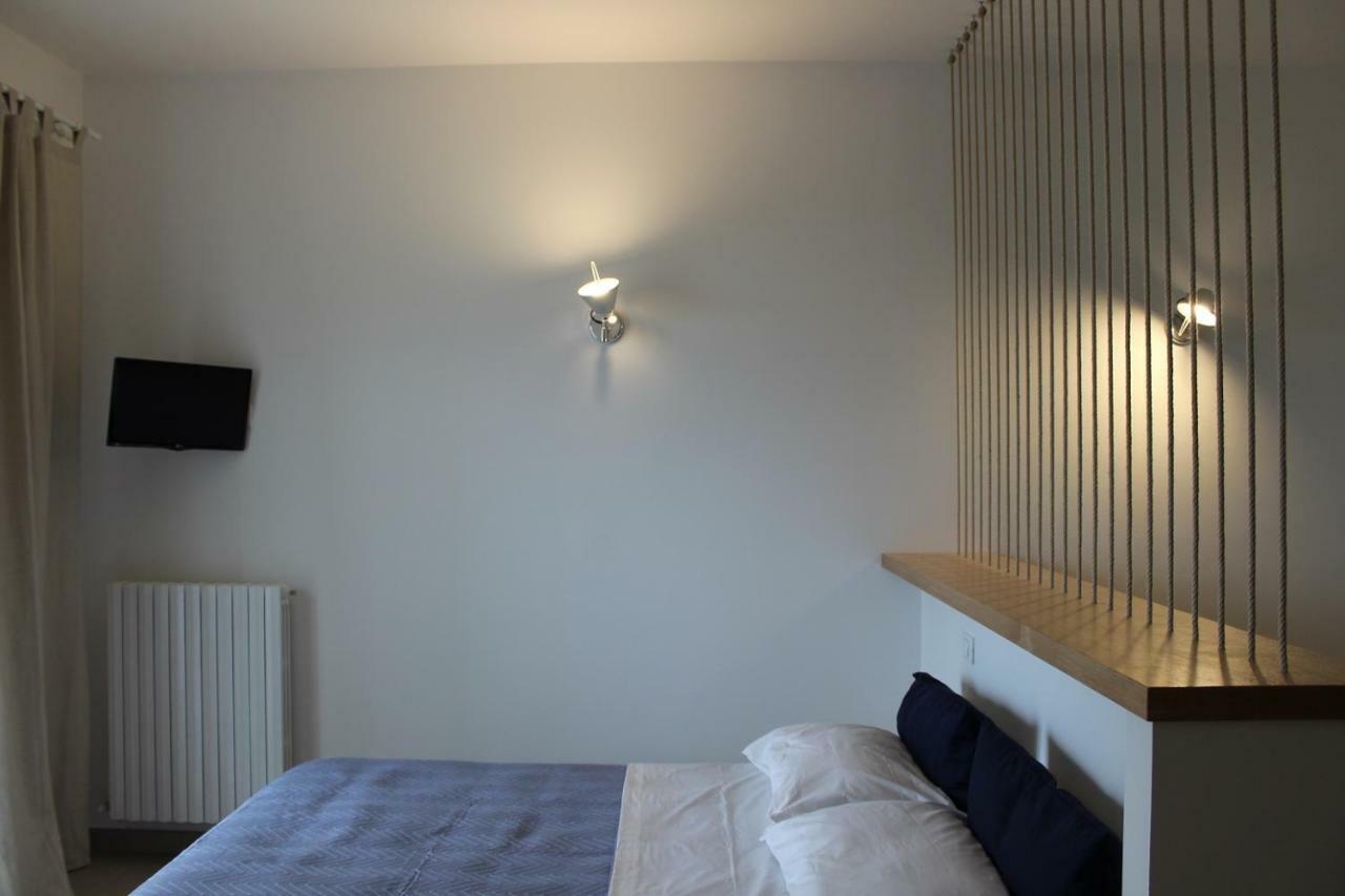 Sulmare Alba Adriatica Bed & Breakfast エクステリア 写真