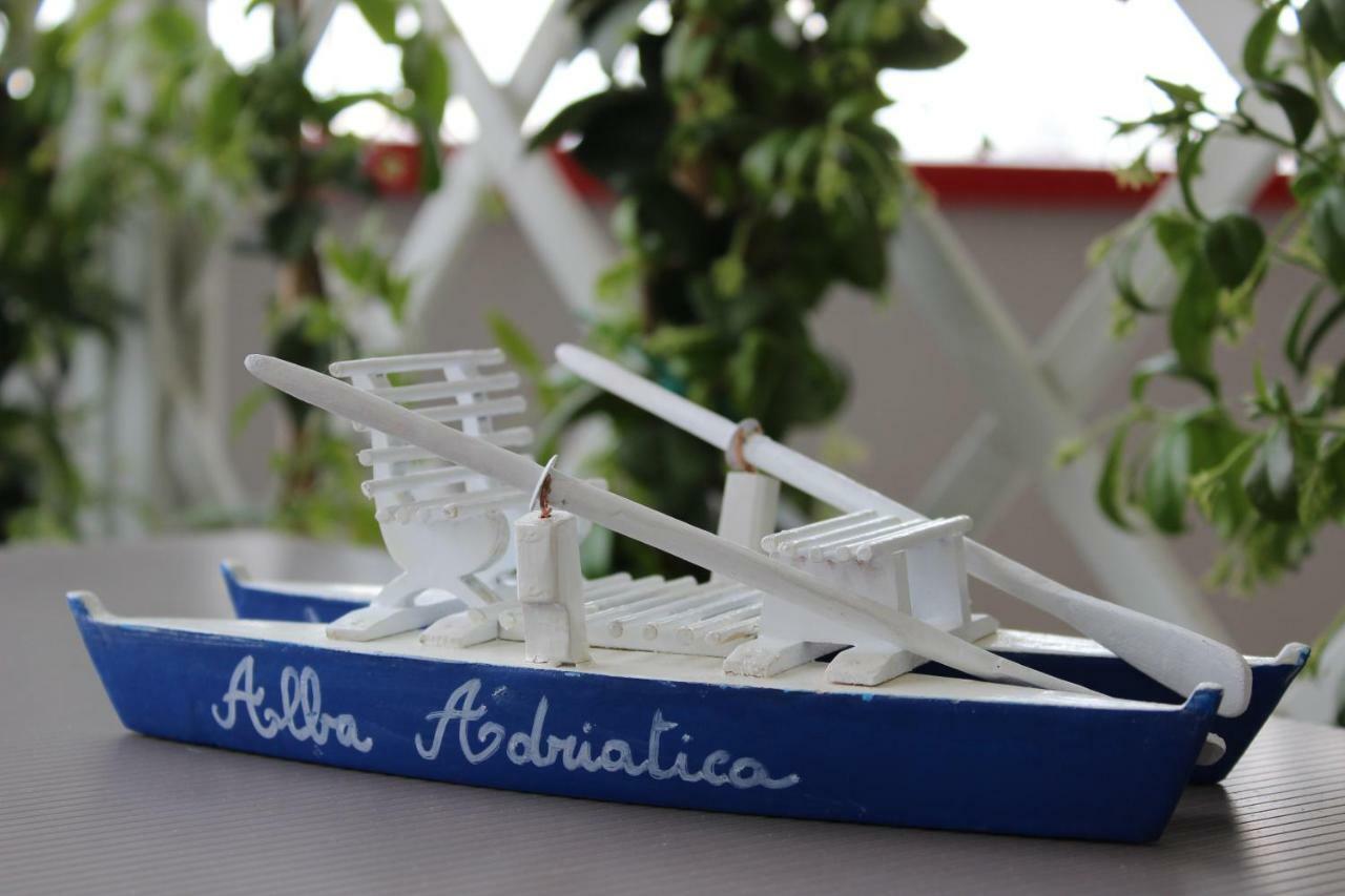 Sulmare Alba Adriatica Bed & Breakfast エクステリア 写真
