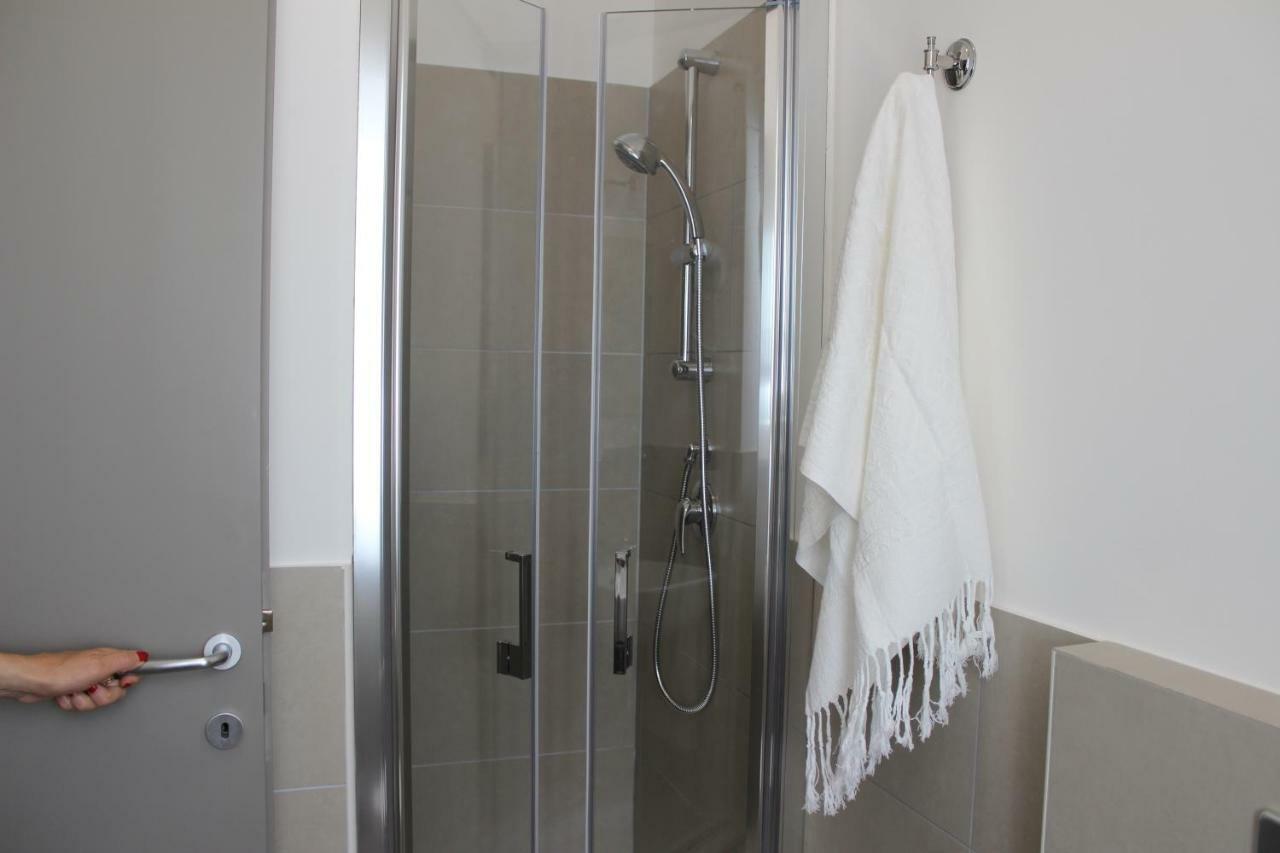 Sulmare Alba Adriatica Bed & Breakfast エクステリア 写真