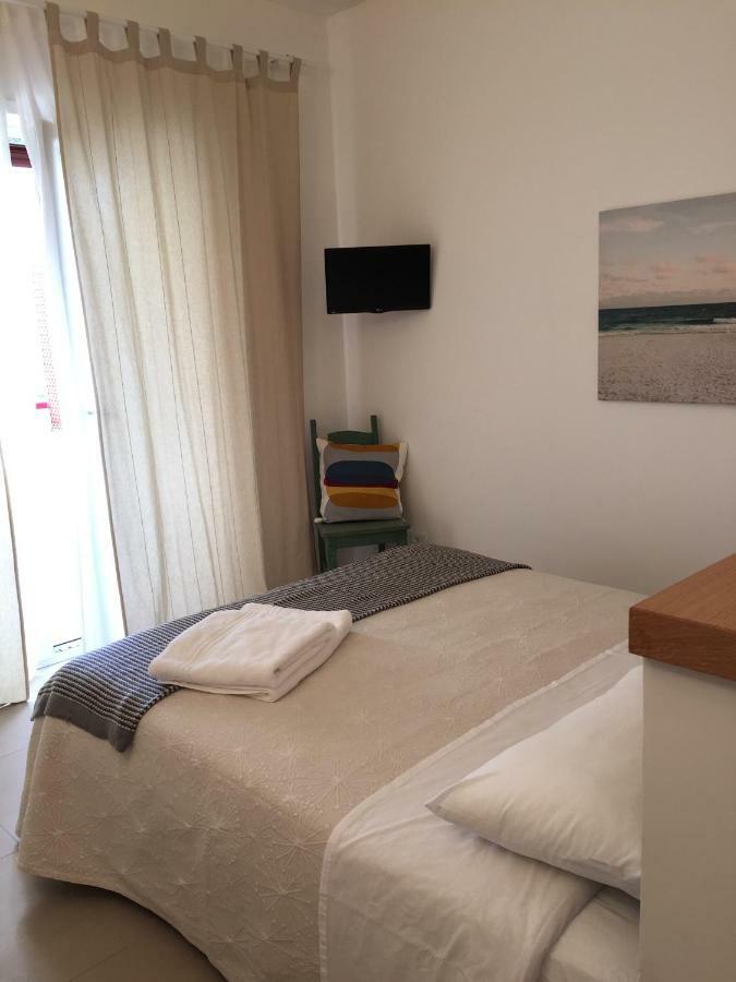Sulmare Alba Adriatica Bed & Breakfast エクステリア 写真