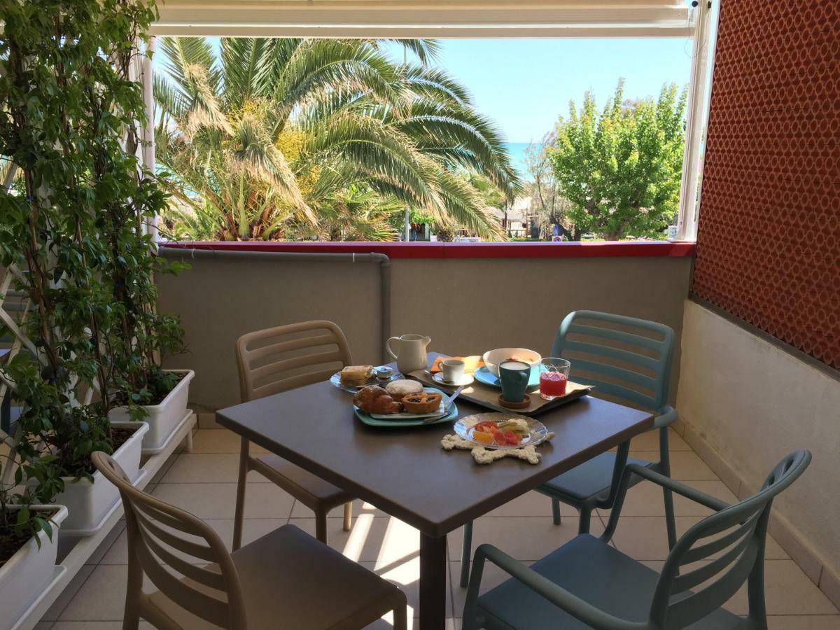 Sulmare Alba Adriatica Bed & Breakfast エクステリア 写真